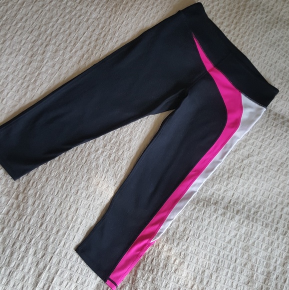 Fabletics Pants - Fabletics Workout Leggings Capris Tights M